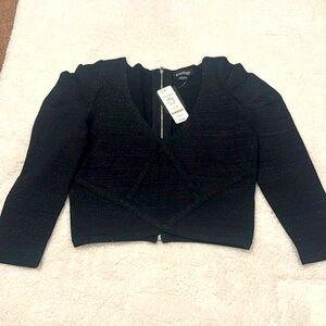 Bebe crop stretchy top/sweater